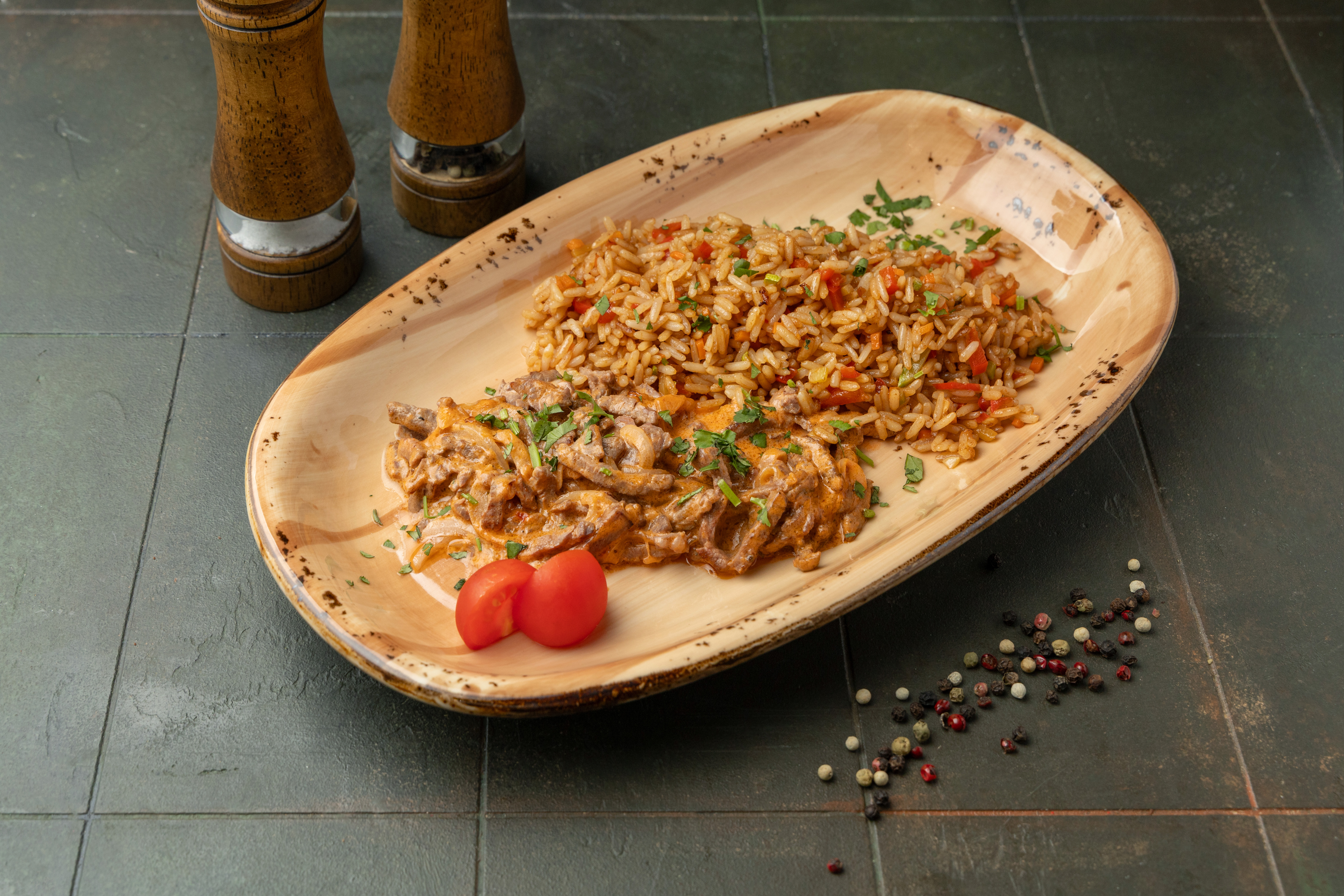 <span style="font-weight: 700;">Бефстроганов 330 г</span><br>