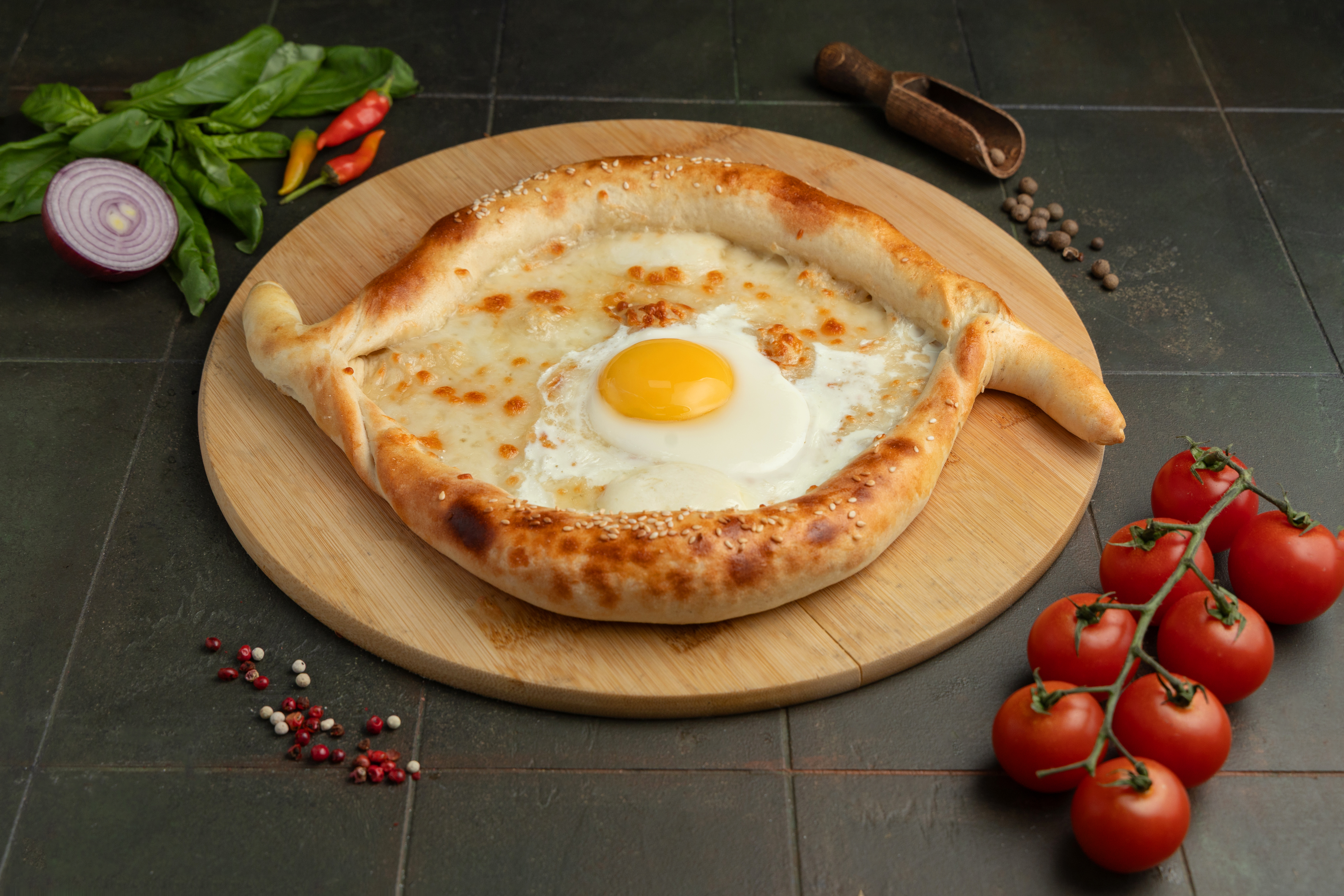 <span style="font-weight: 700;">Хачапури по-аджарски 425 г</span><br>